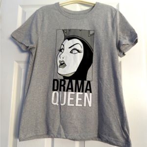 ❤️ 3/$25 Disney Villans Evil Queen Snow White tee tshirt heather grey